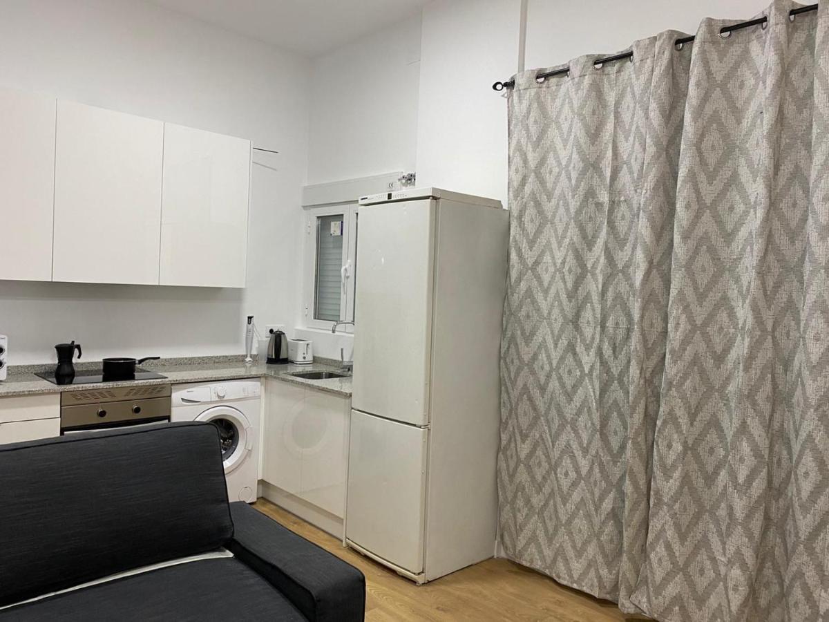 Aluche Aparment B Apartment Madrid Luaran gambar